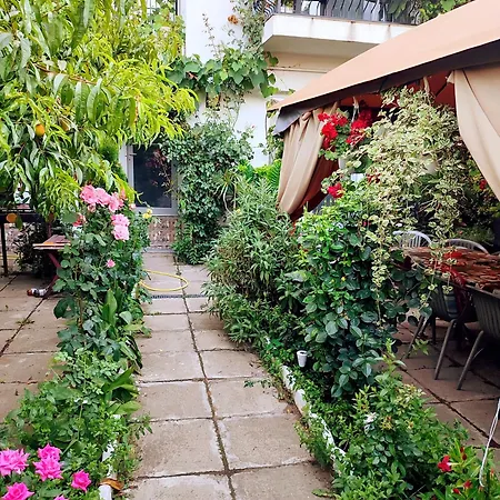 Nikol Δωμάτια σε οικογενειακή κατοικία