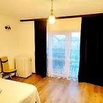 Homestay Nikol